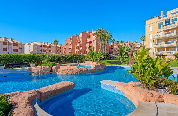 Revente - Apartment - Cabo Roig