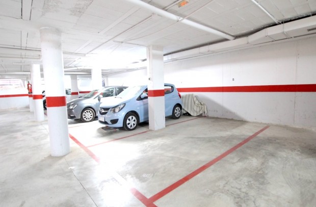 Revente - Apartment - Heredades