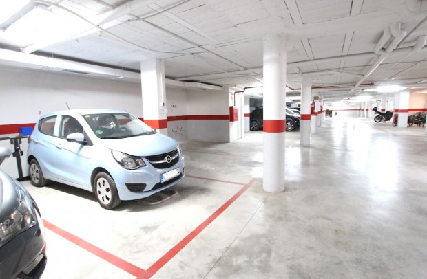 Revente - Apartment - Heredades