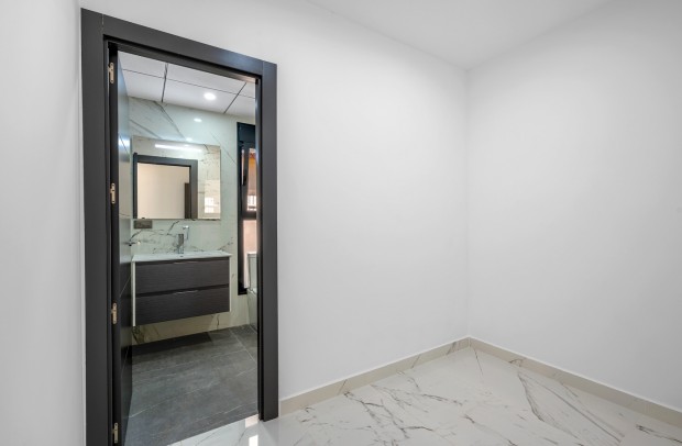 Resale - Villa Detached - Campoamor