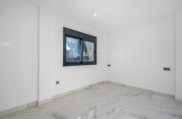 Resale - Villa Detached - Campoamor