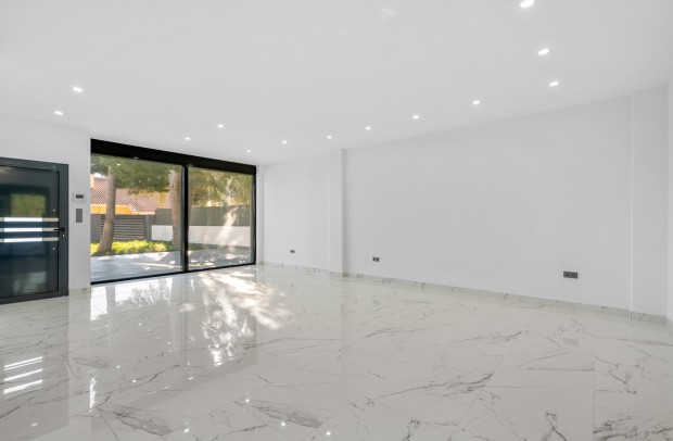 Resale - Villa Detached - Campoamor