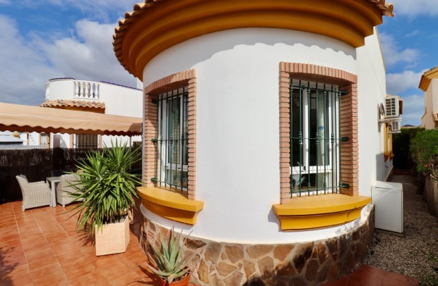 Resale - Detached House / Villa - Guardamar del Segura - El Raso