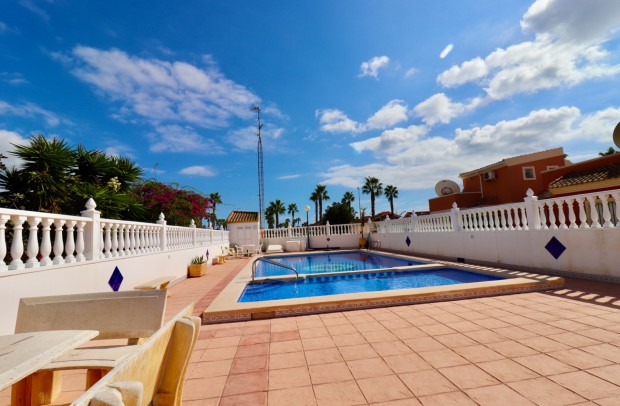 Resale - Detached House / Villa - Guardamar del Segura - El Raso