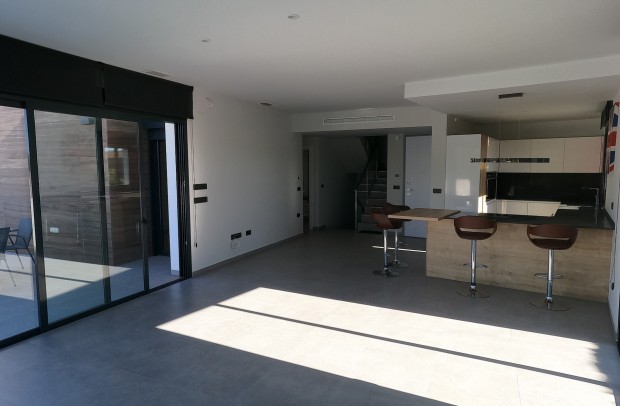 Revente - Detached House / Villa - Algorfa - La Finca Golf Resort