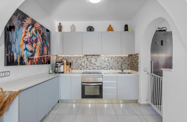 Revente - Detached House / Villa - Ciudad Quesada