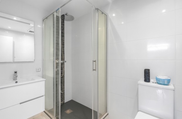 Revente - Detached House / Villa - Ciudad Quesada