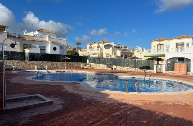 Resale - Town house - Orihuela Costa - Punta Prima