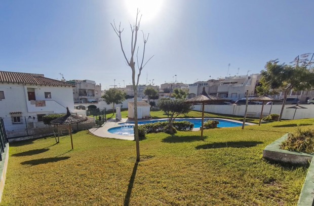 Resale - Bungalow - Torrevieja - Lago jardin