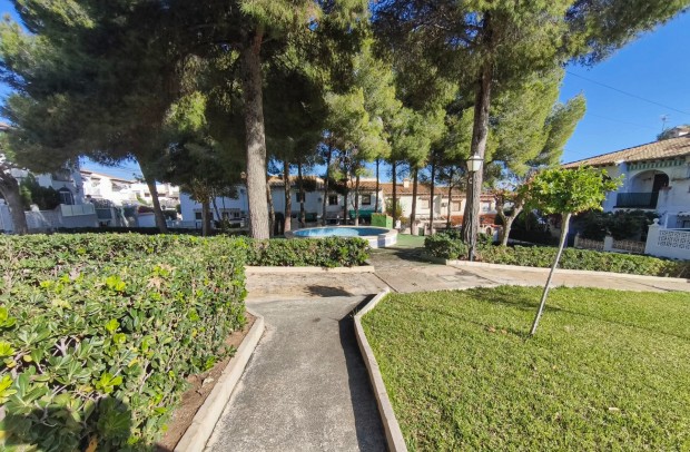 Resale - Bungalow - Torrevieja - Lago jardin