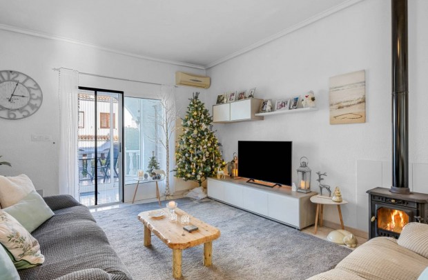 Resale - Detached House / Villa - Ciudad Quesada