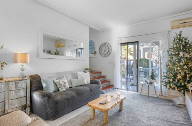 Resale - Detached House / Villa - Ciudad Quesada