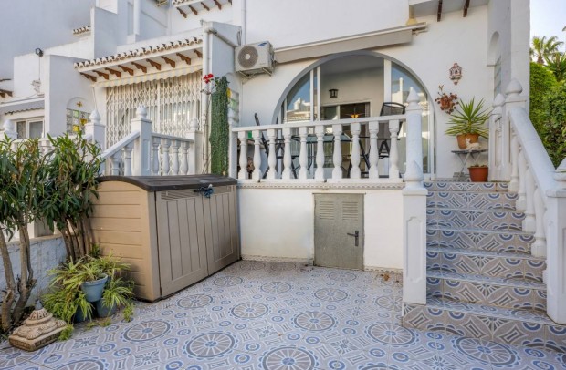 Resale - Detached House / Villa - Ciudad Quesada