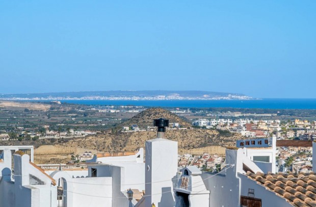 Resale - Detached House / Villa - Ciudad Quesada