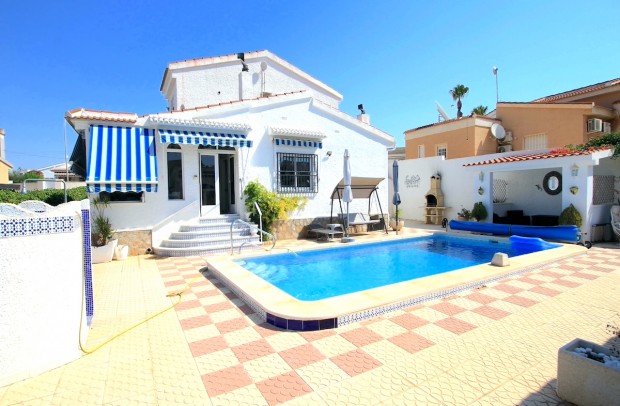 Revente - Villa Detached - Ciudad Quesada