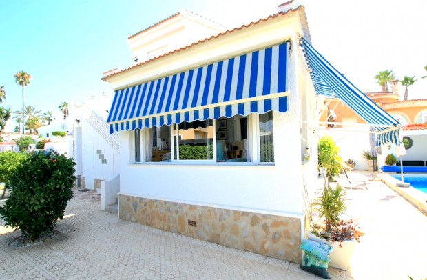 Revente - Villa Detached - Ciudad Quesada