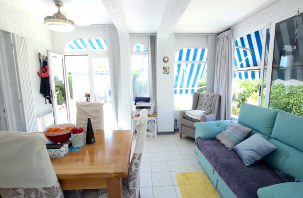 Revente - Villa Detached - Ciudad Quesada