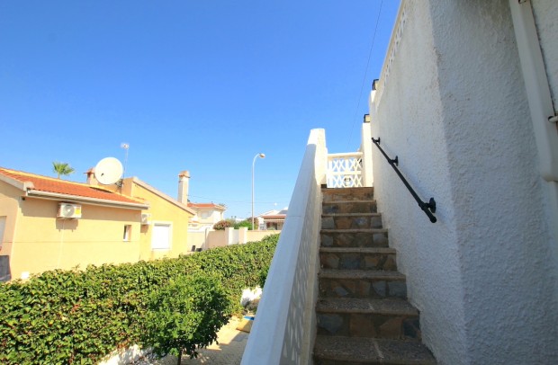 Revente - Villa Detached - Ciudad Quesada