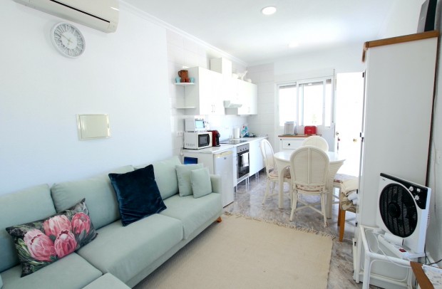 Revente - Villa Detached - Ciudad Quesada