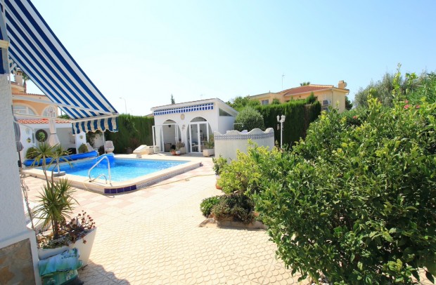 Revente - Villa Detached - Ciudad Quesada