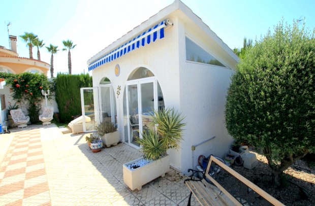 Revente - Villa Detached - Ciudad Quesada