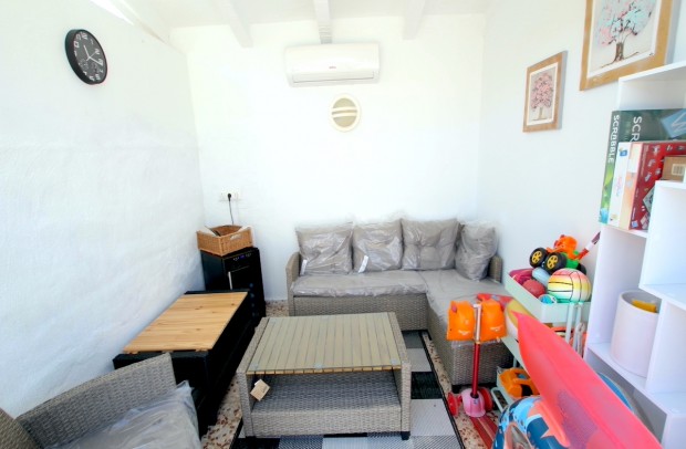 Revente - Villa Detached - Ciudad Quesada