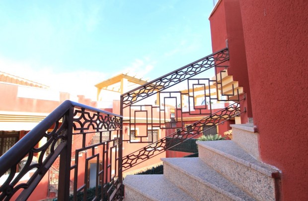 Resale - Detached House / Villa - Algorfa