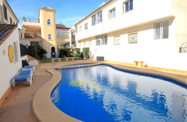 Revente - Apartment - Heredades