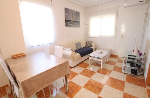 Revente - Apartment - Heredades