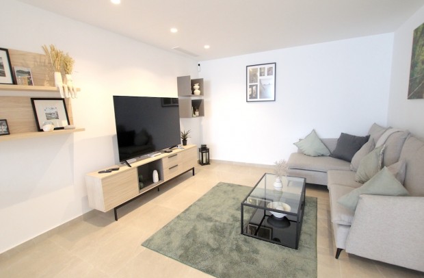 Revente - Detached House / Villa - Algorfa