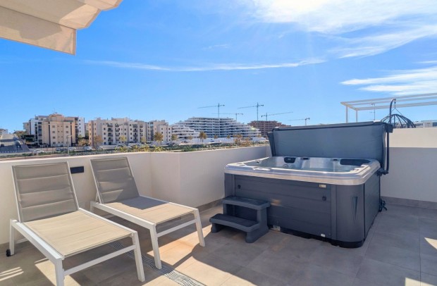 Revente - Apartment - San Miguel de Salinas