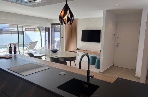 Resale - Semi-Detached - Algorfa - La Finca Golf Resort