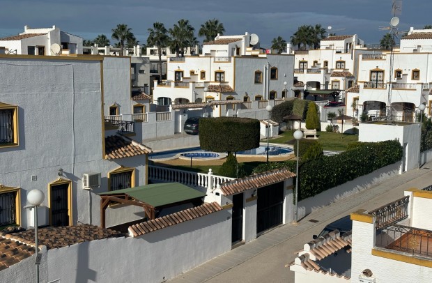 Resale - Townhouse - Orihuela - Entre Naranjos Vistabella