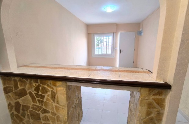 Resale - Townhouse - Torrevieja - Lago jardin