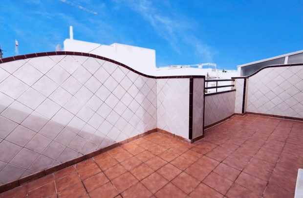 Resale - Townhouse - Torrevieja - Lago jardin