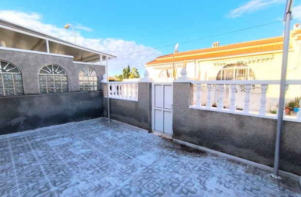 Resale - Bungalow - Torrevieja - El Chaparral
