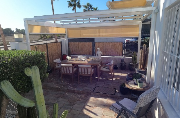 Resale - Detached House / Villa - Algorfa - La Finca Golf Resort