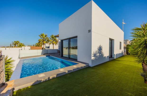 Resale - Detached House / Villa - Algorfa - La Finca Golf Resort