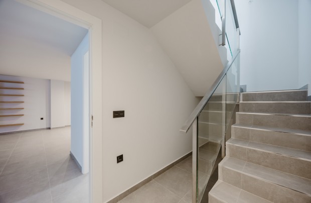 Resale - Detached House / Villa - Algorfa - La Finca Golf Resort