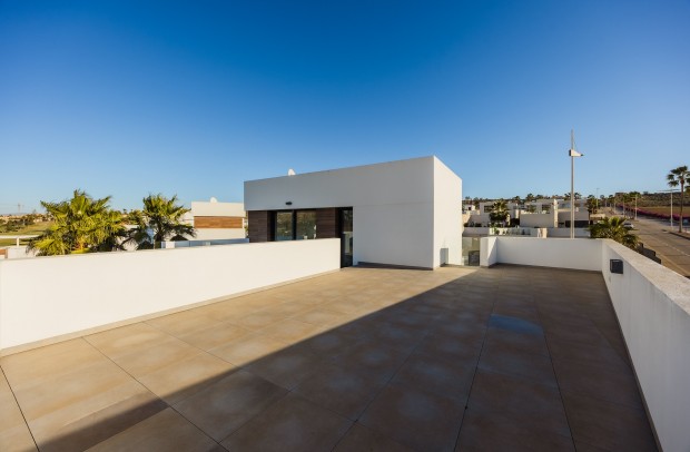 Resale - Detached House / Villa - Algorfa - La Finca Golf Resort