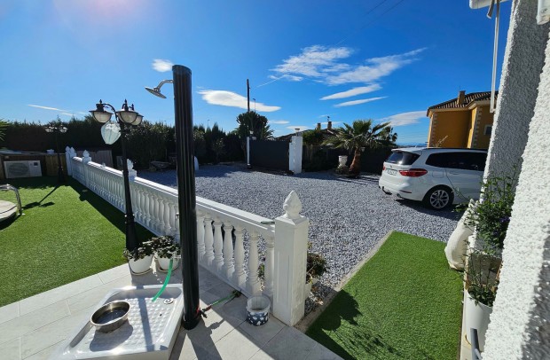 Revente - Detached House / Villa - La Marina