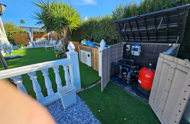 Revente - Detached House / Villa - La Marina