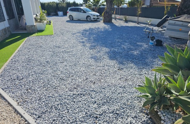 Revente - Detached House / Villa - La Marina