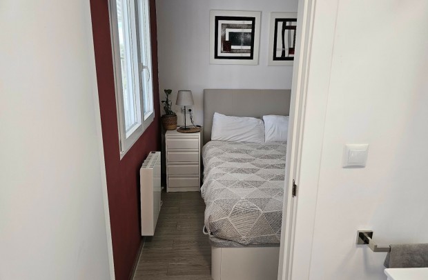 Revente - Detached House / Villa - La Marina