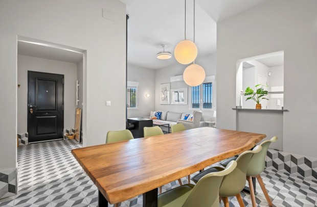 Resale - Detached House / Villa - Elche