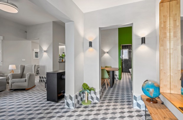 Resale - Detached House / Villa - Elche