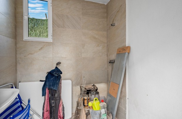 Resale - Detached House / Villa - Elche