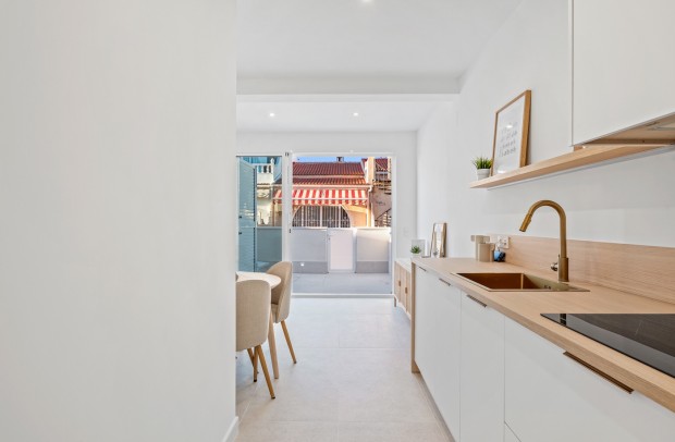 Resale - Apartment - Torrevieja - El Chaparral