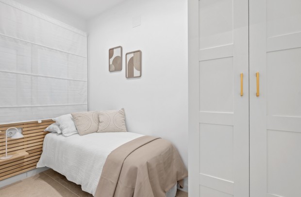 Resale - Apartment - Torrevieja - El Chaparral