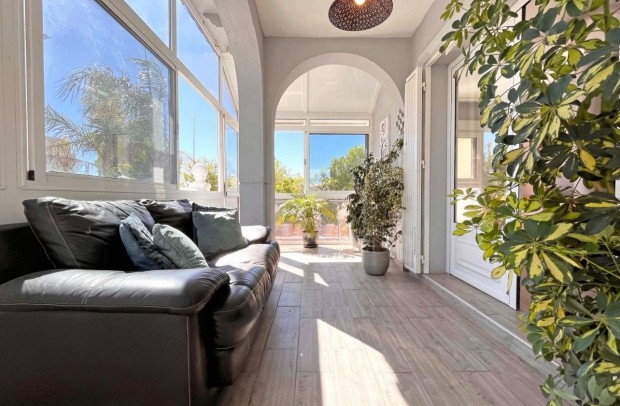 Reventa - Villa Detached - La Zenia